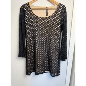 Lord & Taylor Design Lab Dress Size S/P Black Crochet Overlay Tan Lining